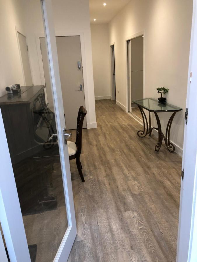 Haymarket Spacious 3 Bedroom Street Level EDI